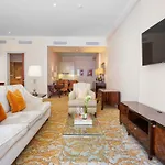 Taj Hotel 305