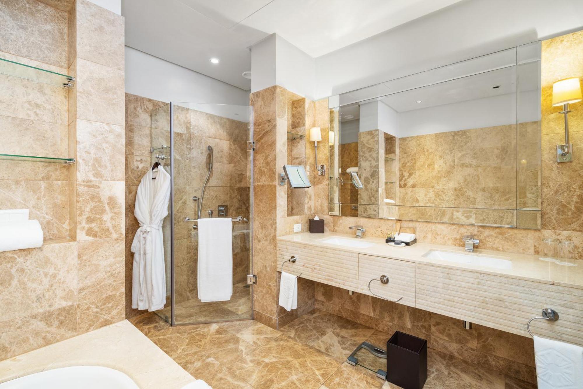 Hotel Taj 305 Cape Town