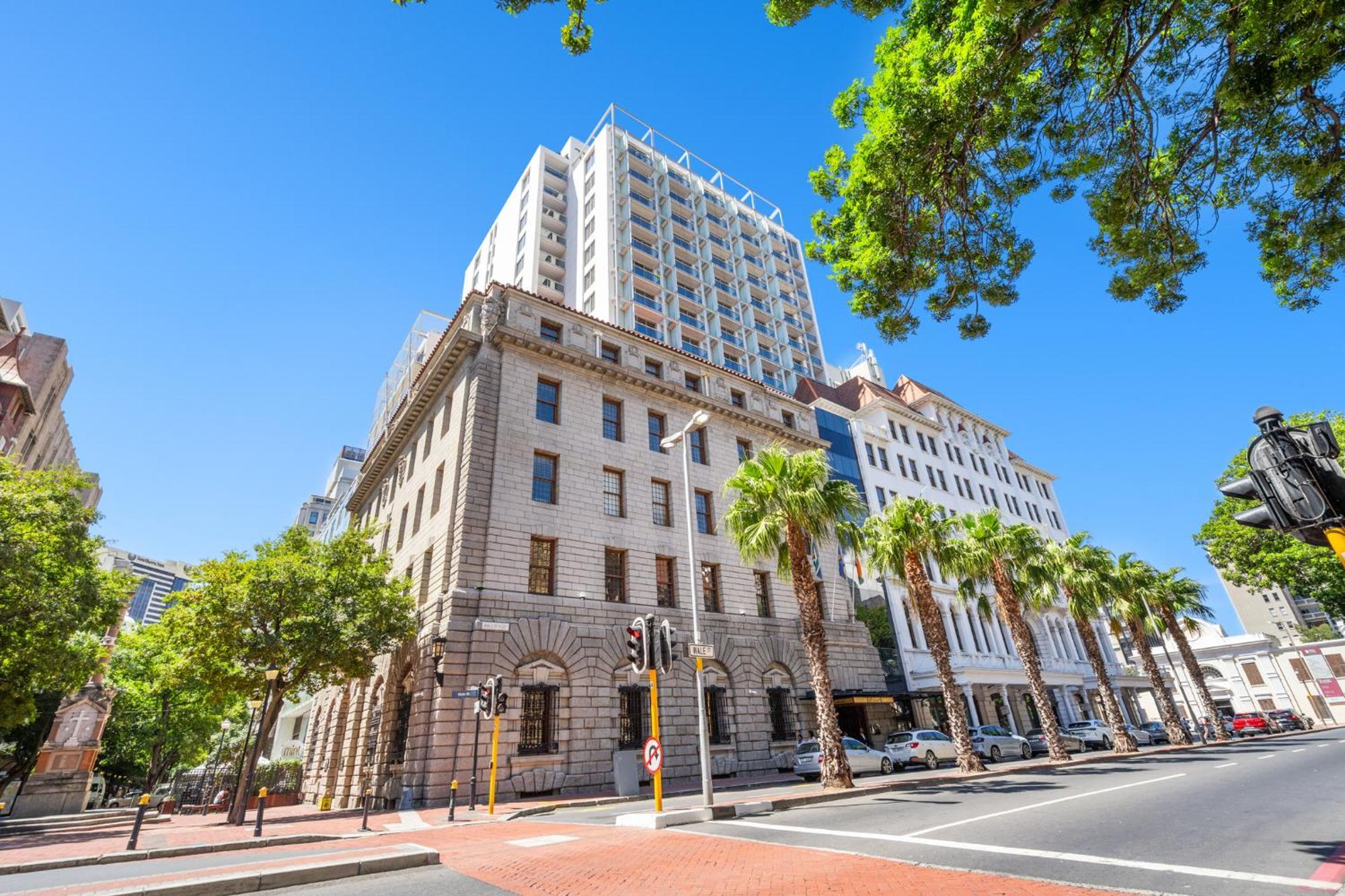 Taj 305 Cape Town